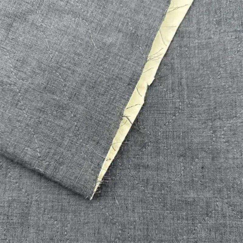 Aramid spunlaced felt